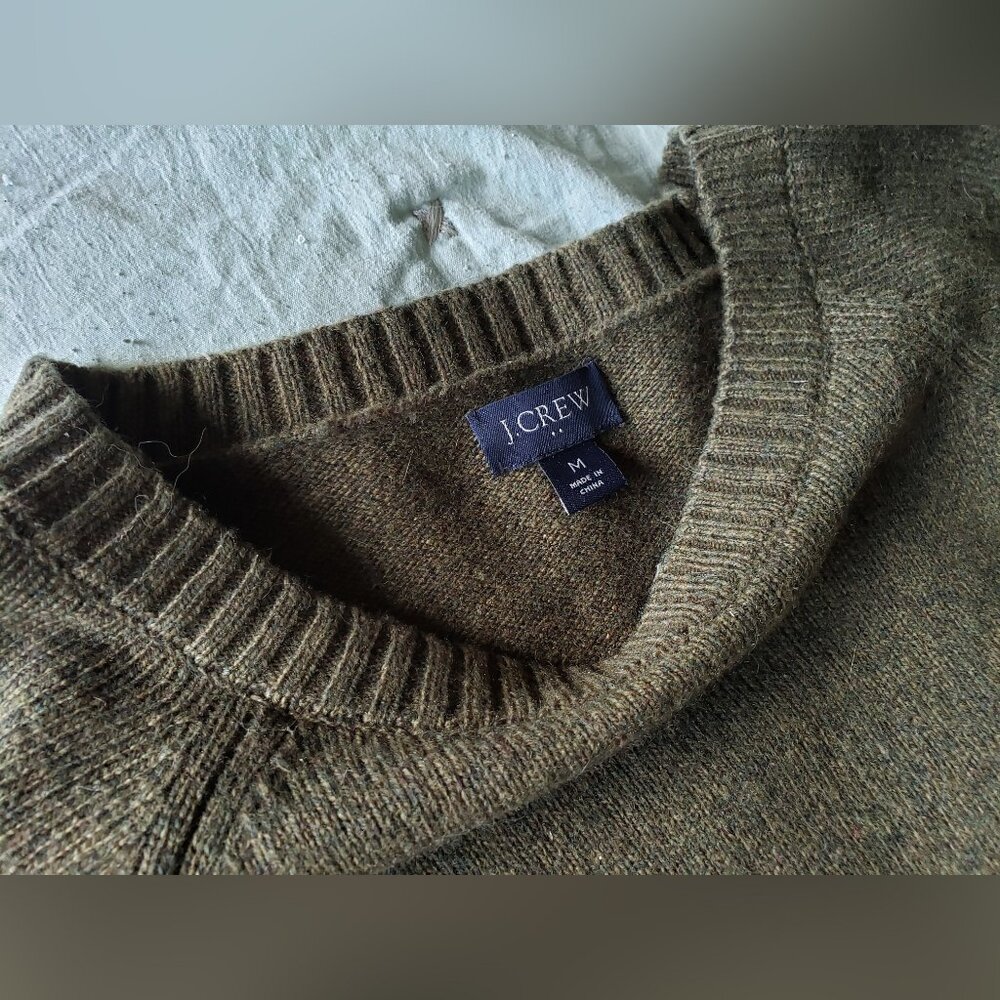 J. Crew Lambs Wool Blend Crewneck Sweater (Green, M) - NWOT